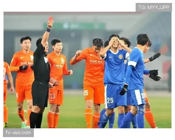 中超红黄牌榜更新：多队主力球员停赛危机引关注