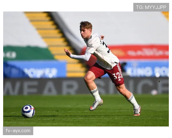 阿森纳坚固防线持续提升，助力球队重返英超巅峰表现稳健